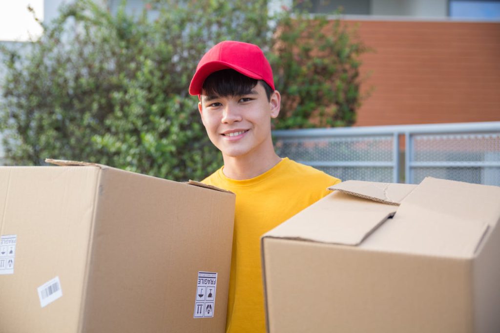 5 Benefits of Using Professional Movers for Your Long-Distance Move